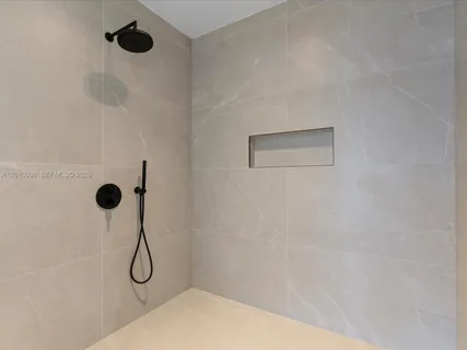 $2,999,000 | 160 Isle Of Venice Drive, Unit PH2, Fort Lauderdale, FL 33301