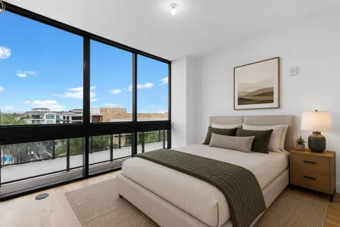 $2,999,000 | 160 Isle Of Venice Drive, Unit PH2, Fort Lauderdale, FL 33301