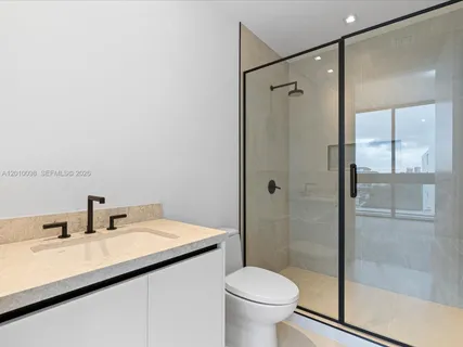 $2,999,000 | 160 Isle Of Venice Drive, Unit PH2, Fort Lauderdale, FL 33301
