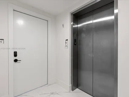 $2,999,000 | 160 Isle Of Venice Drive, Unit PH2, Fort Lauderdale, FL 33301