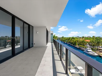 $2,999,000 | 160 Isle Of Venice Drive, Unit PH2, Fort Lauderdale, FL 33301