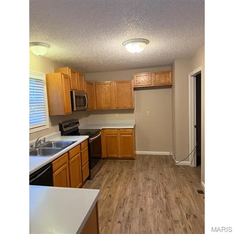 $289,900 | 54 Deer Grove Drive, St. Peters, MO 63376