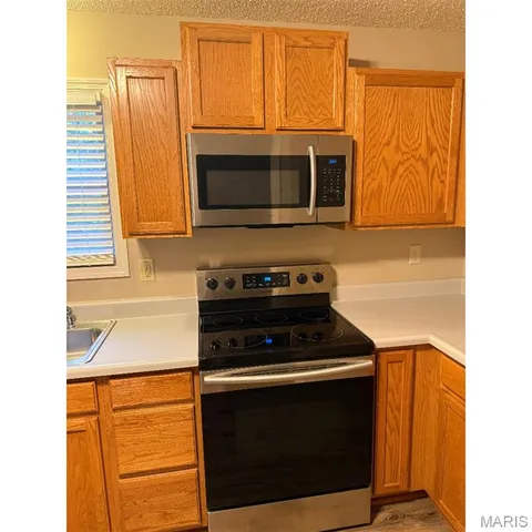 $289,900 | 54 Deer Grove Drive, St. Peters, MO 63376