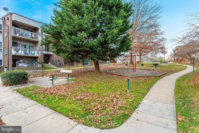 $250,000 | 2305 Greenery Lane, Unit 1023, Silver Spring, MD 20906
