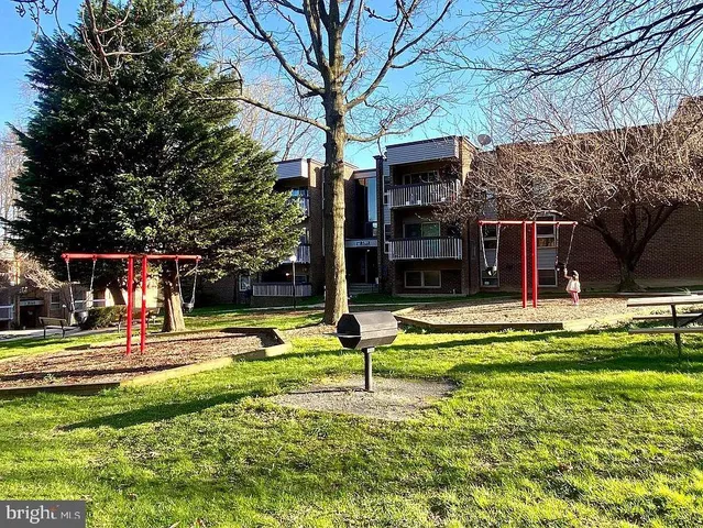 $250,000 | 2305 Greenery Lane, Unit 1023, Silver Spring, MD 20906