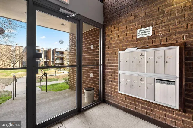 $250,000 | 2305 Greenery Lane, Unit 1023, Silver Spring, MD 20906