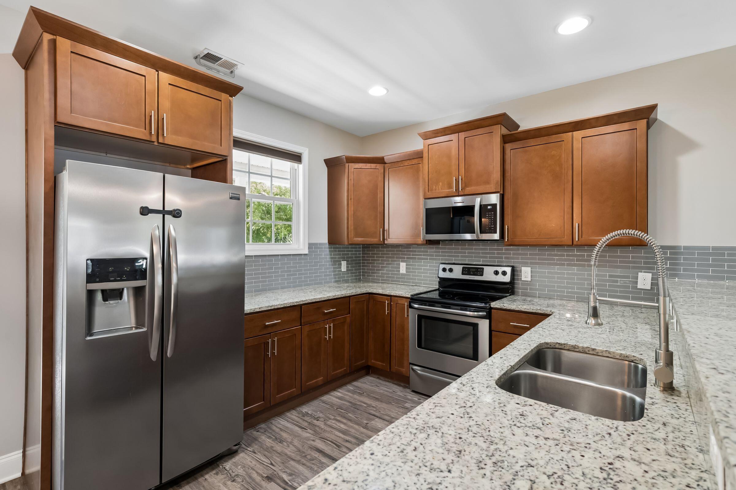 958 State Rd S-10-858 Mount Pleasant, SC 29429 - Photo 11 of 50 958BeehiveRd-KeenEyeMarketing-021