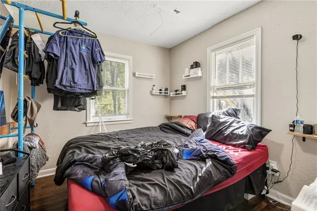 $160,000 | 5820 Olive Street, Kansas City, MO 64130