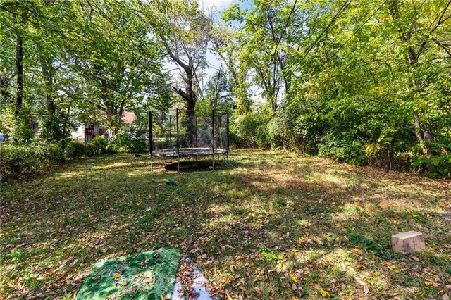 $160,000 | 5820 Olive Street, Kansas City, MO 64130