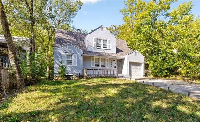 $160,000 | 5820 Olive Street, Kansas City, MO 64130