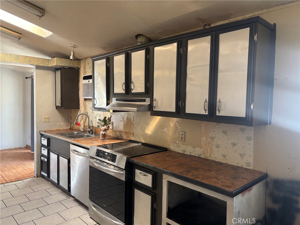 2075 Spring Valley Road Clearlake Oaks, CA 95423 - Photo 4 of 13 Gallery Image 4