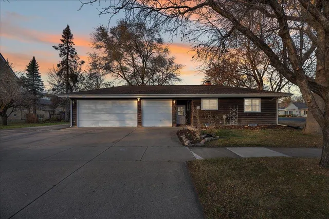 $399,900 | 406 2nd Street North, Bayport, MN 55003