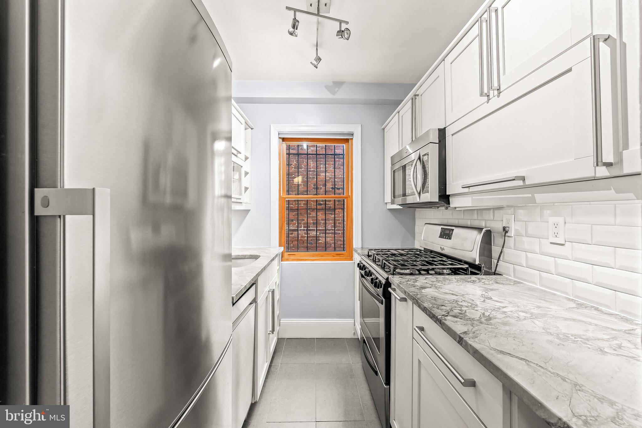 909 E Street Southeast, Unit 3 Washington, DC 20003 - Photo 18 of 56