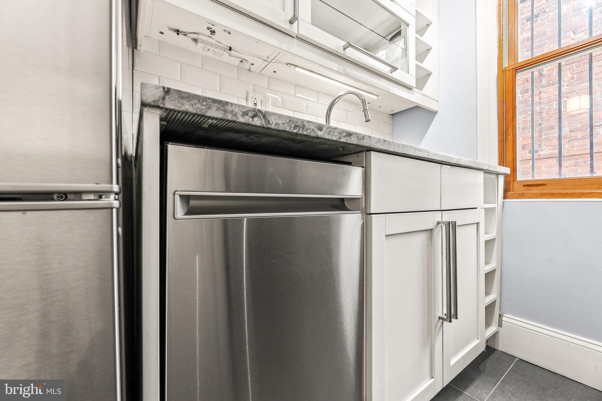 909 E Street Southeast, Unit 3 Washington, DC 20003 - Photo 24 of 56