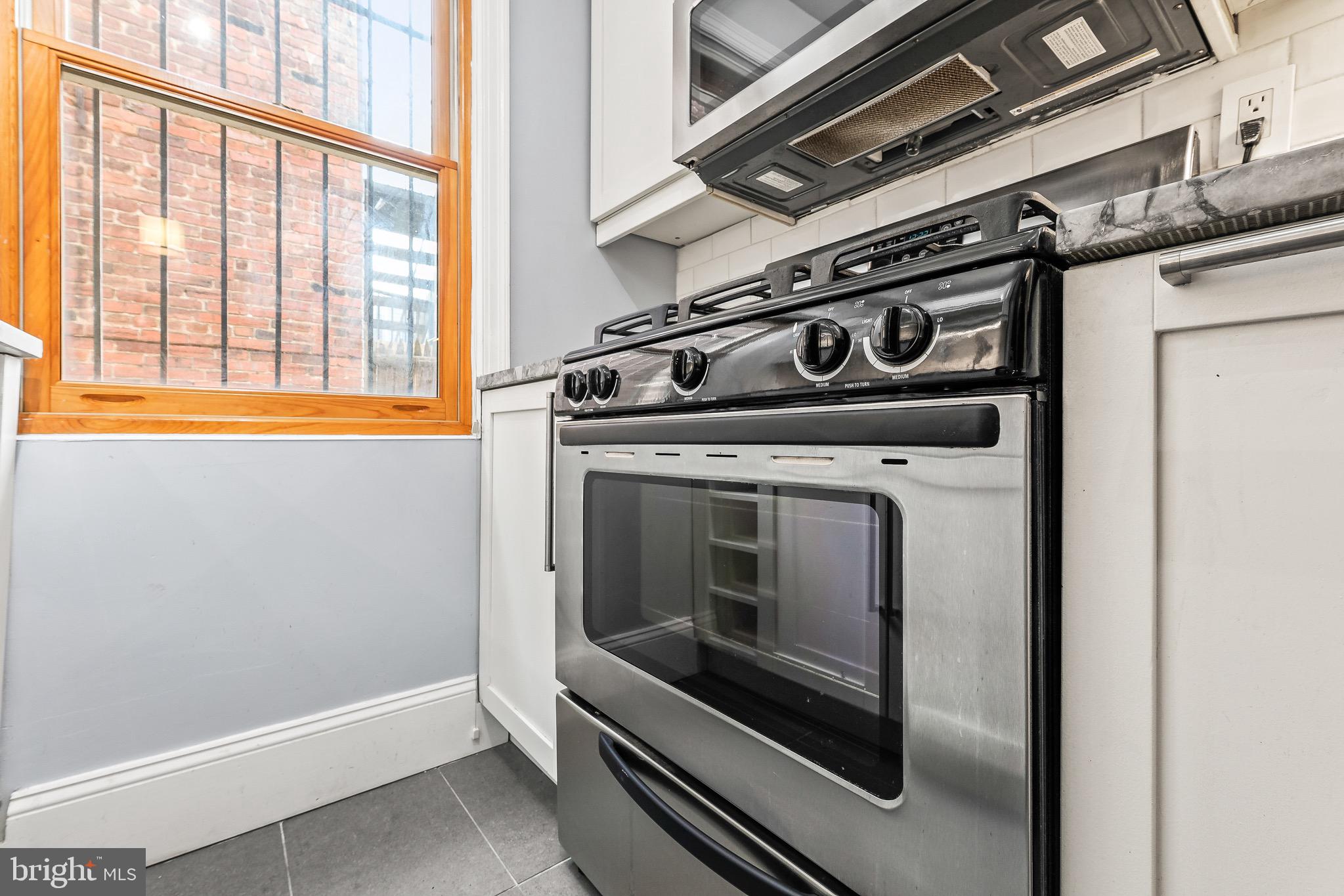 909 E Street Southeast, Unit 3 Washington, DC 20003 - Photo 25 of 56