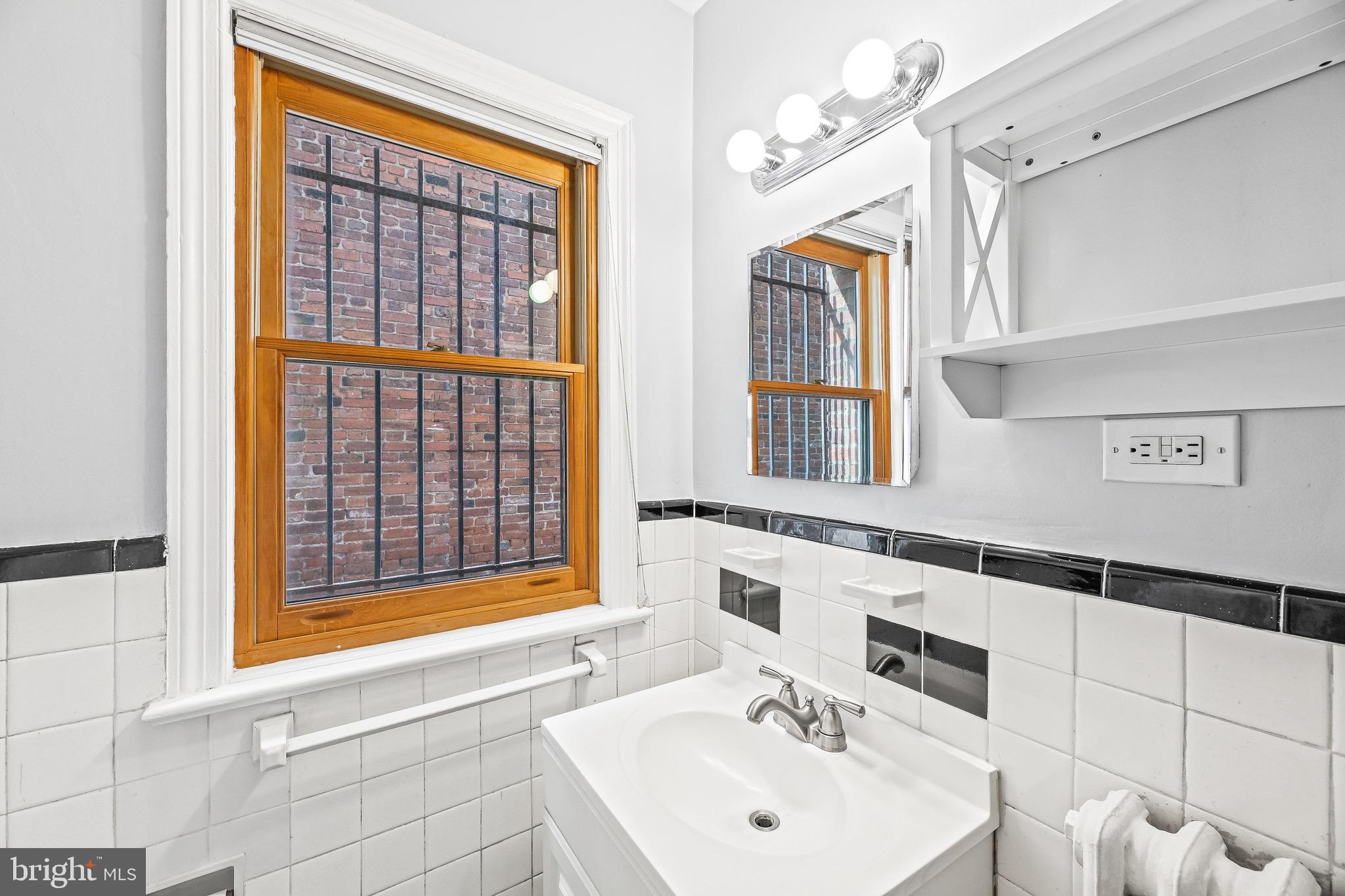 909 E Street Southeast, Unit 3 Washington, DC 20003 - Photo 38 of 56