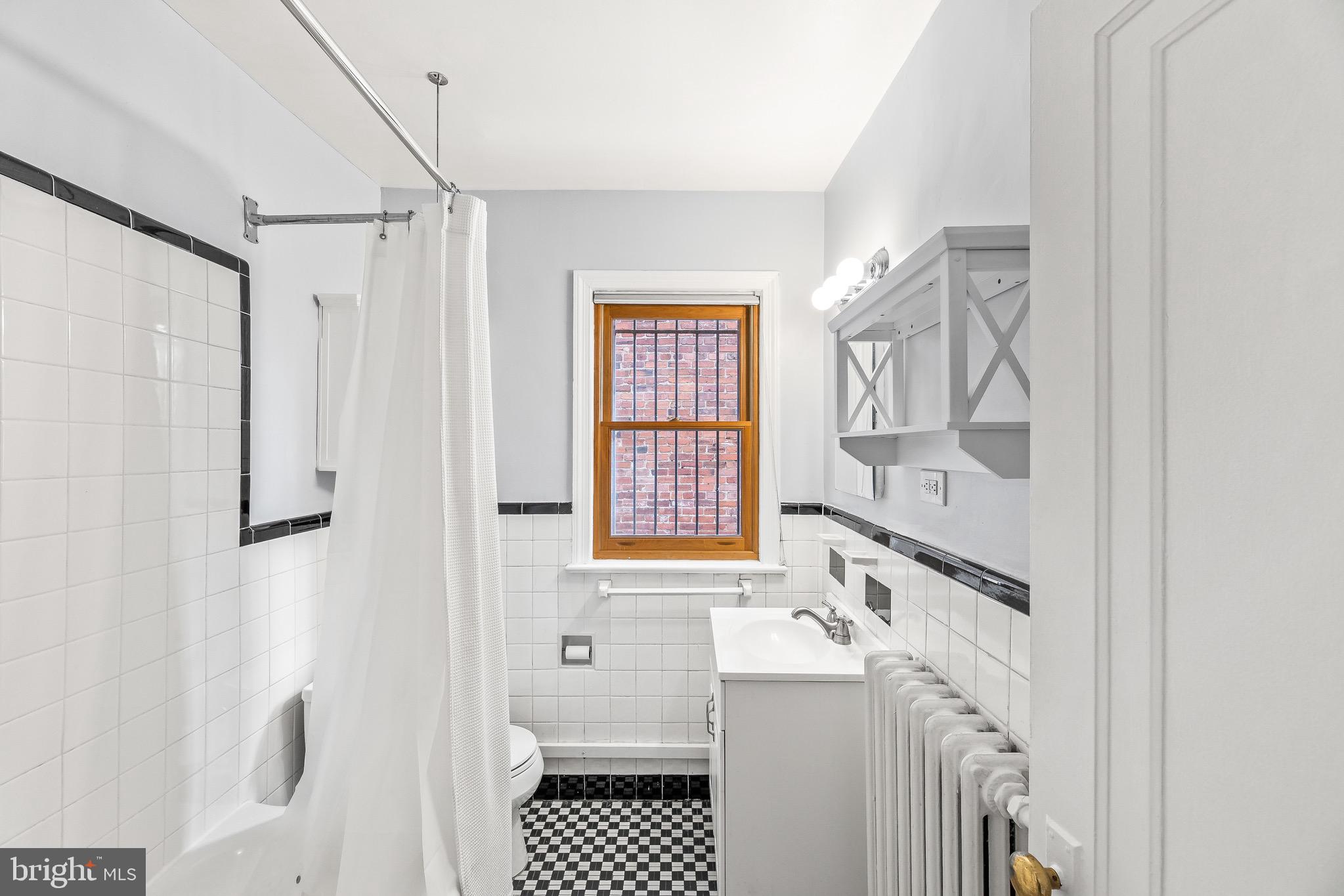 909 E Street Southeast, Unit 3 Washington, DC 20003 - Photo 39 of 56