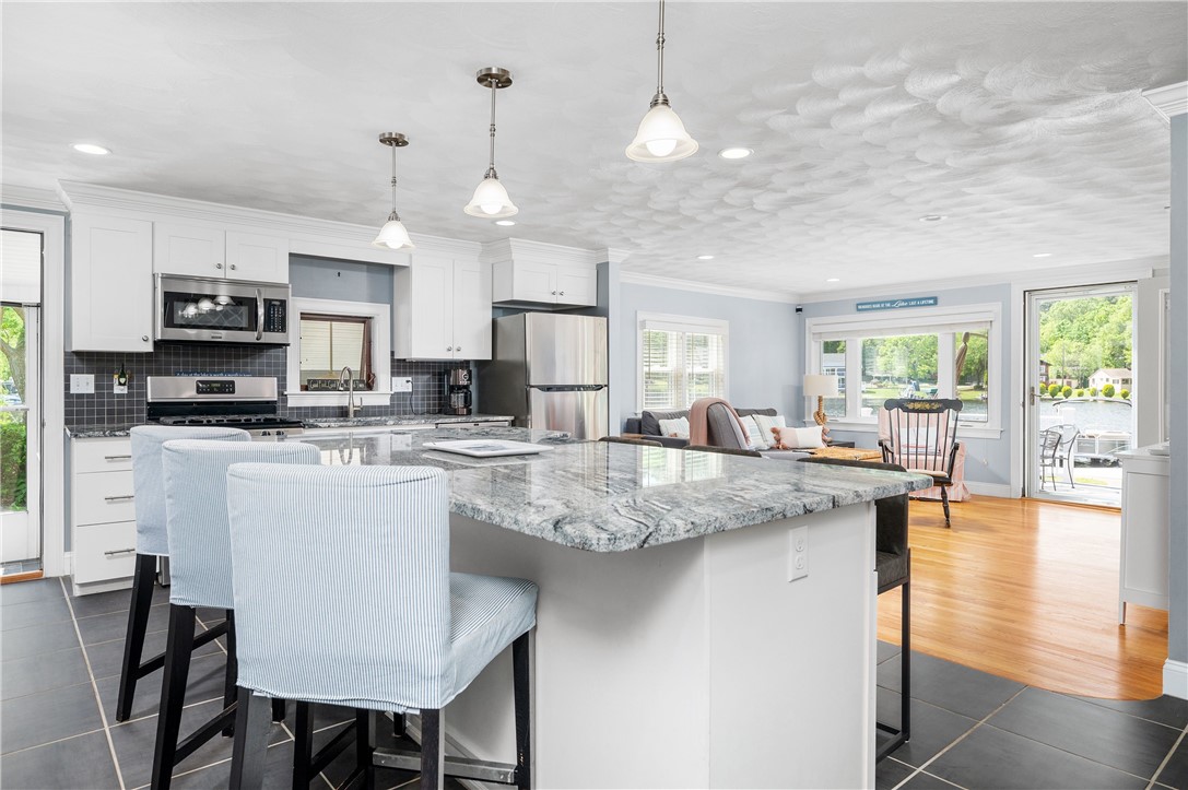 191 Echo Road Glocester, RI 02814 - Photo 11 of 36