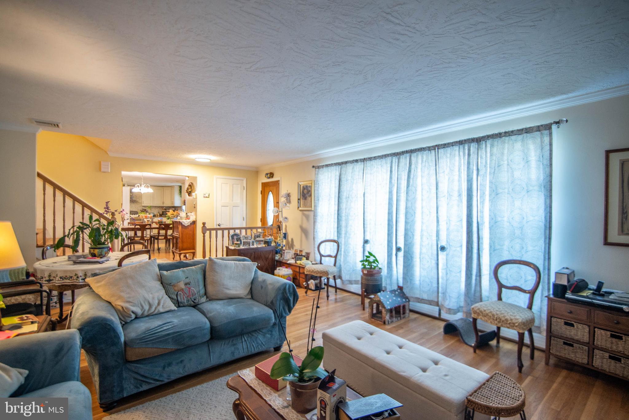 1196 Ruxton Road York, PA 17403 - Photo 8 of 43 Gallery Image 8