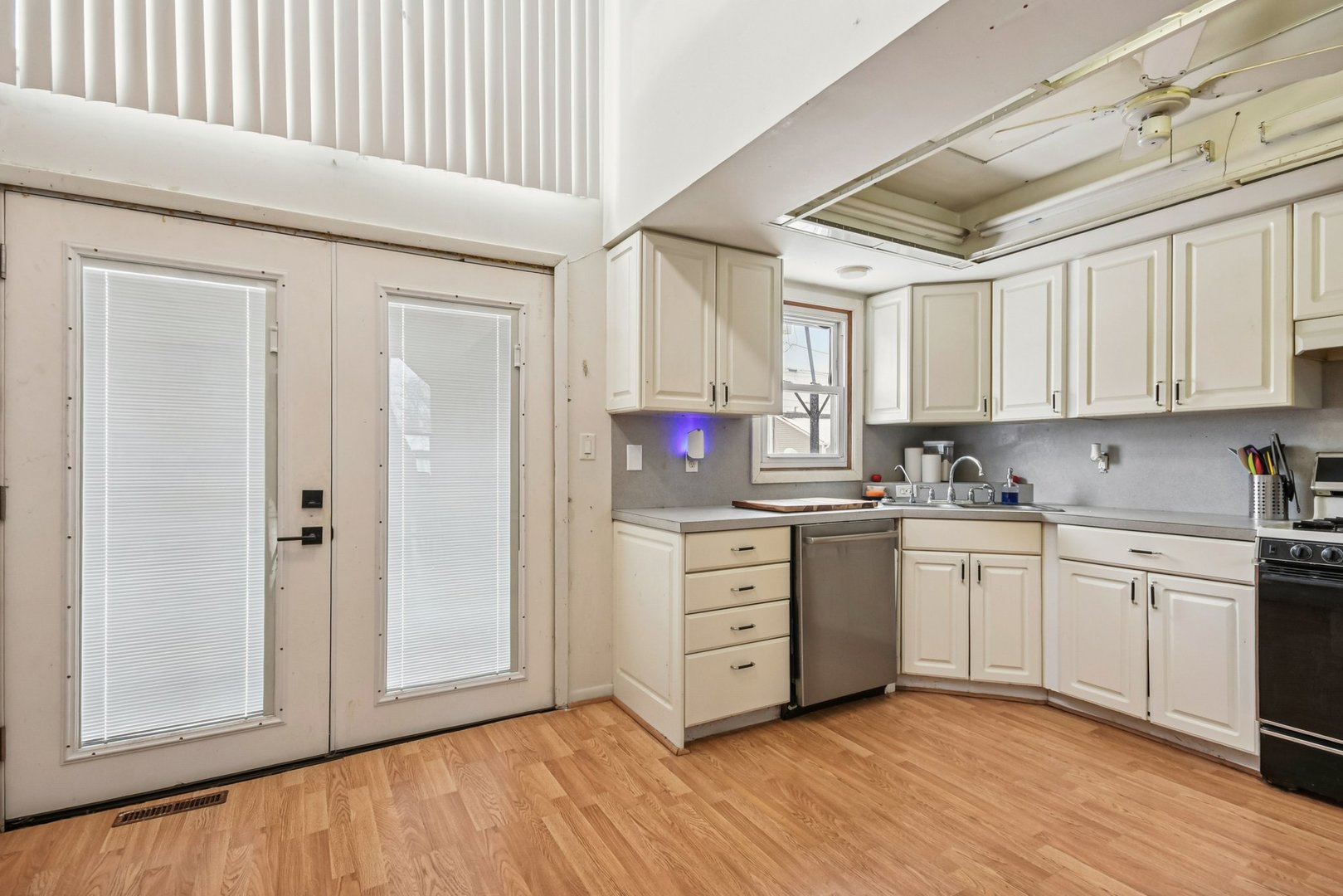 25836 South Linden Avenue Monee, IL 60449 - Photo 7 of 18