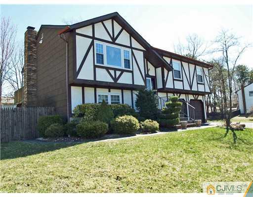 16 South Rhoda Street Monroe Township, NJ 08831 - Photo 13 of 25 Gallery Image 13