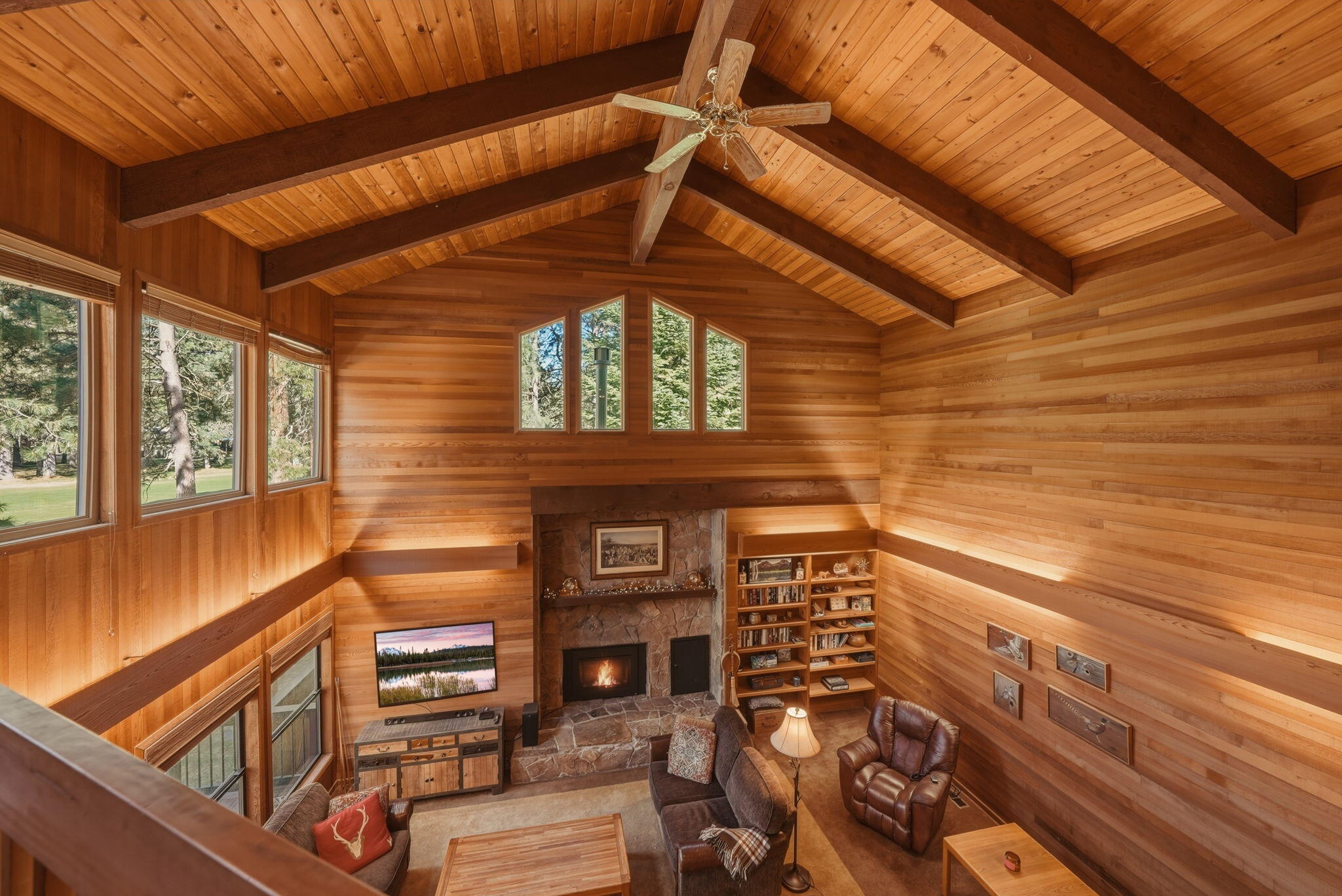 13137 Hawks Beard, Unit GH 129 Black Butte Ranch, OR 97759 - Photo 31 of 57 39-web-or-mls-Riley_Visuals_039