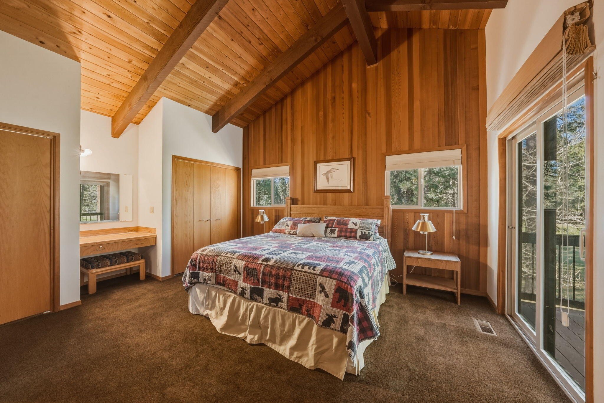 13137 Hawks Beard, Unit GH 129 Black Butte Ranch, OR 97759 - Photo 33 of 57 a bedroom with a bed and a window