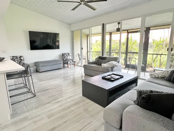 $5,000 | 218 Old Meadow Way, Palm Beach Gardens, FL 33418
