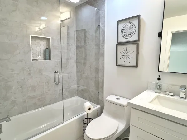 $5,000 | 218 Old Meadow Way, Palm Beach Gardens, FL 33418