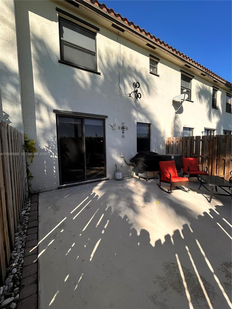 11510 Southwest 254th Street Homestead, FL 33032 - Photo 13 of 40