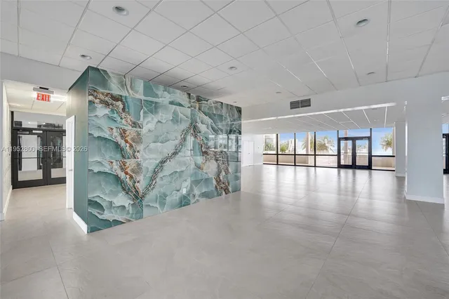 $4,000 | 2201 South Ocean Drive, Unit 608, Hollywood, FL 33019