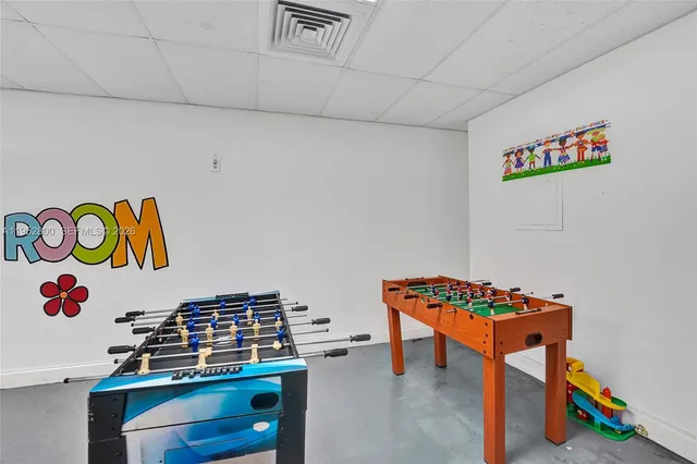 $4,000 | 2201 South Ocean Drive, Unit 608, Hollywood, FL 33019