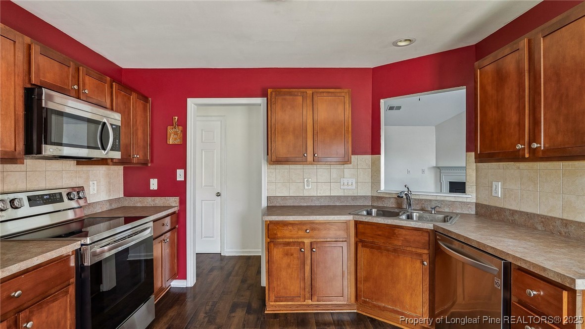 321 St George Drive Raeford, NC 28376 - Photo 10 of 41