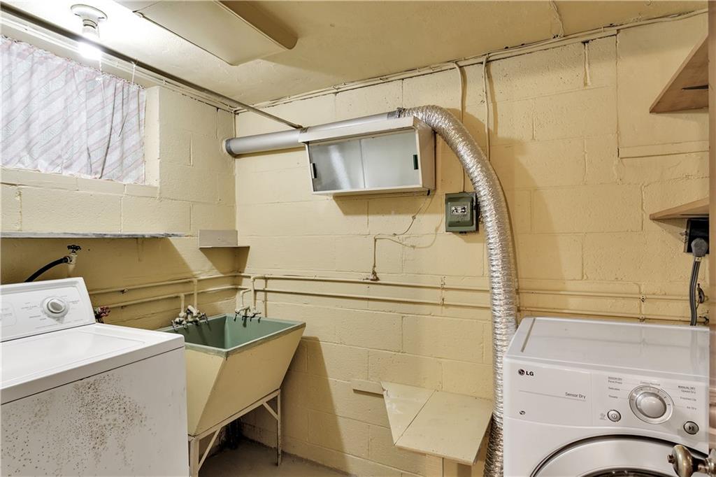 2362 Haymaker Road Monroeville, PA 15146 - Photo 20 of 22 Efficient laundry room.