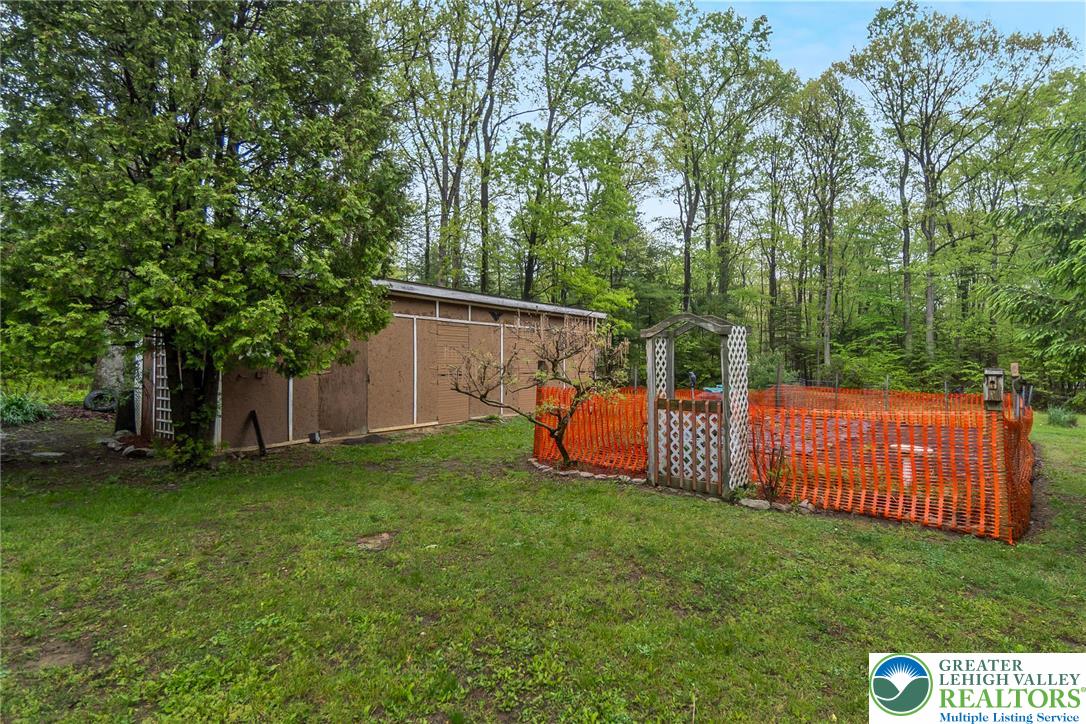 9223 North Loop Road Slatington, PA 18080 - Photo 56 of 60
