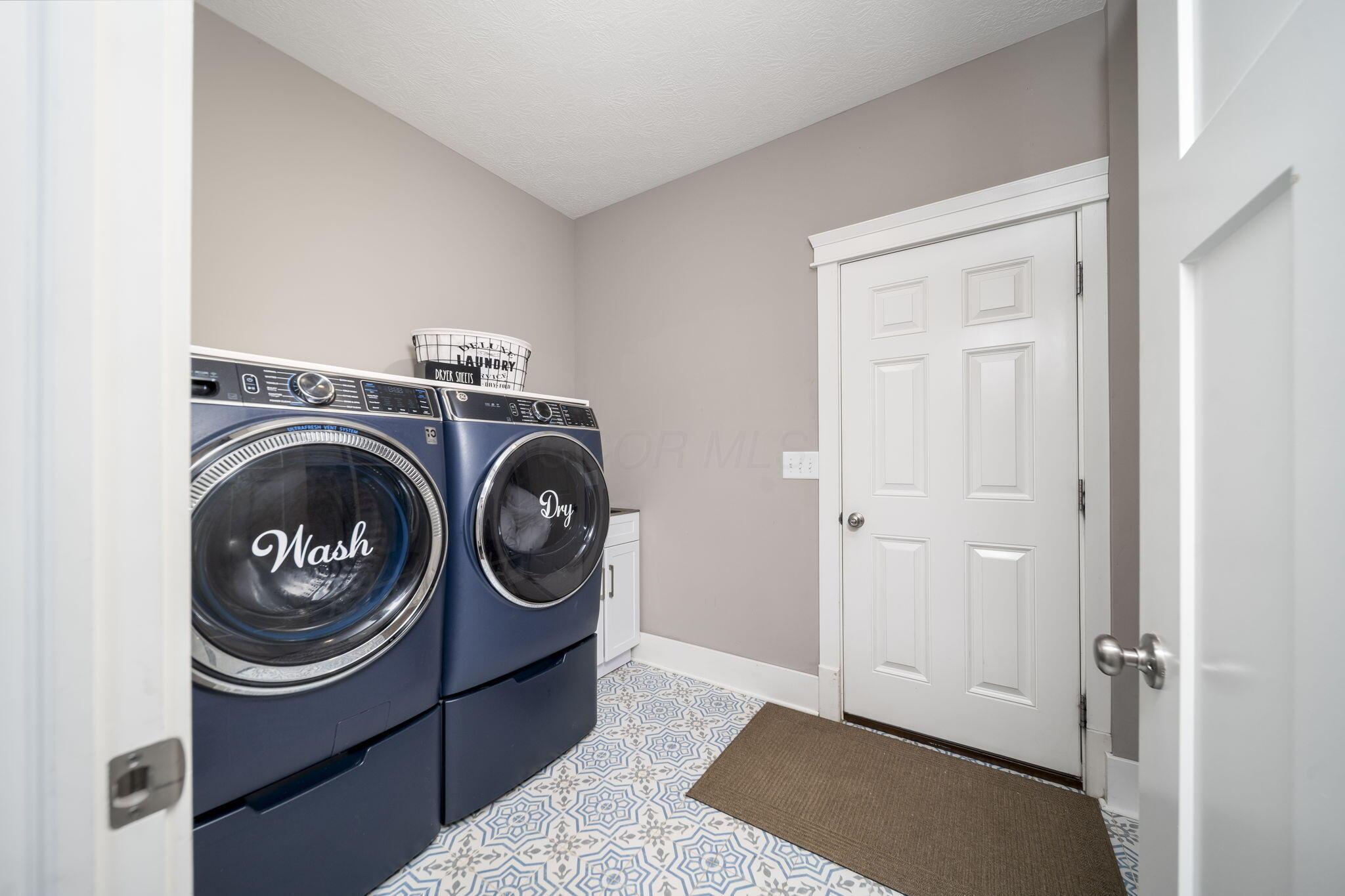 3364 Tschopp Road Northeast Lancaster, OH 43130 - Photo 31 of 80 1st Level Laundry