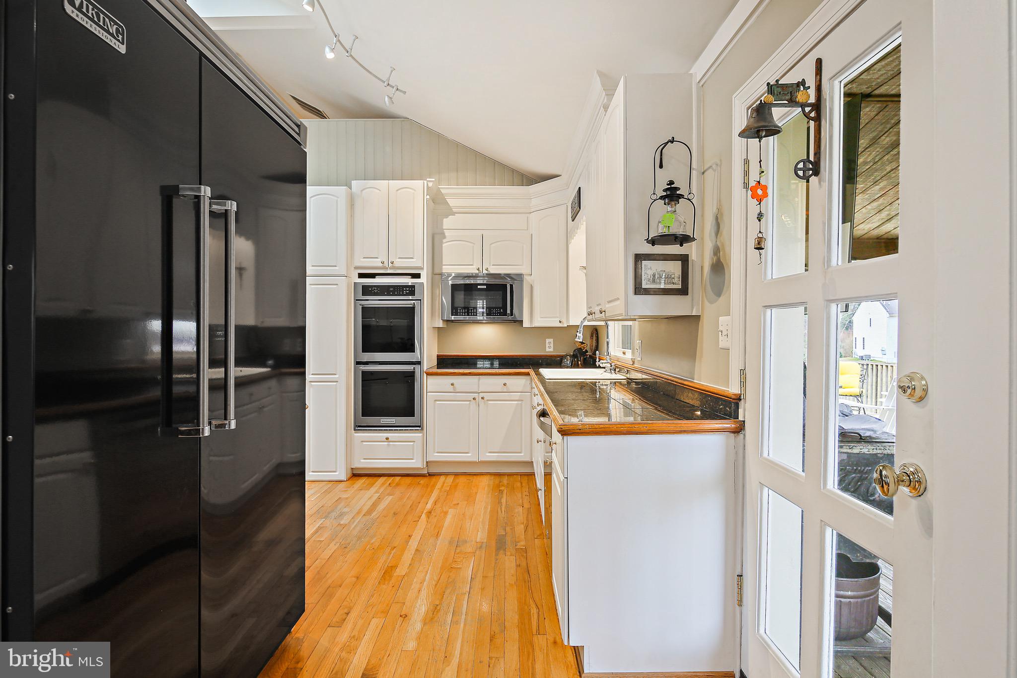 5668 Trotter Road Clarksville, MD 21029 - Photo 11 of 53 KITCHEN