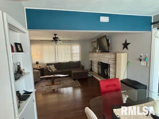 103 Penny Lane Macomb, IL 61455 - Photo 2 of 14