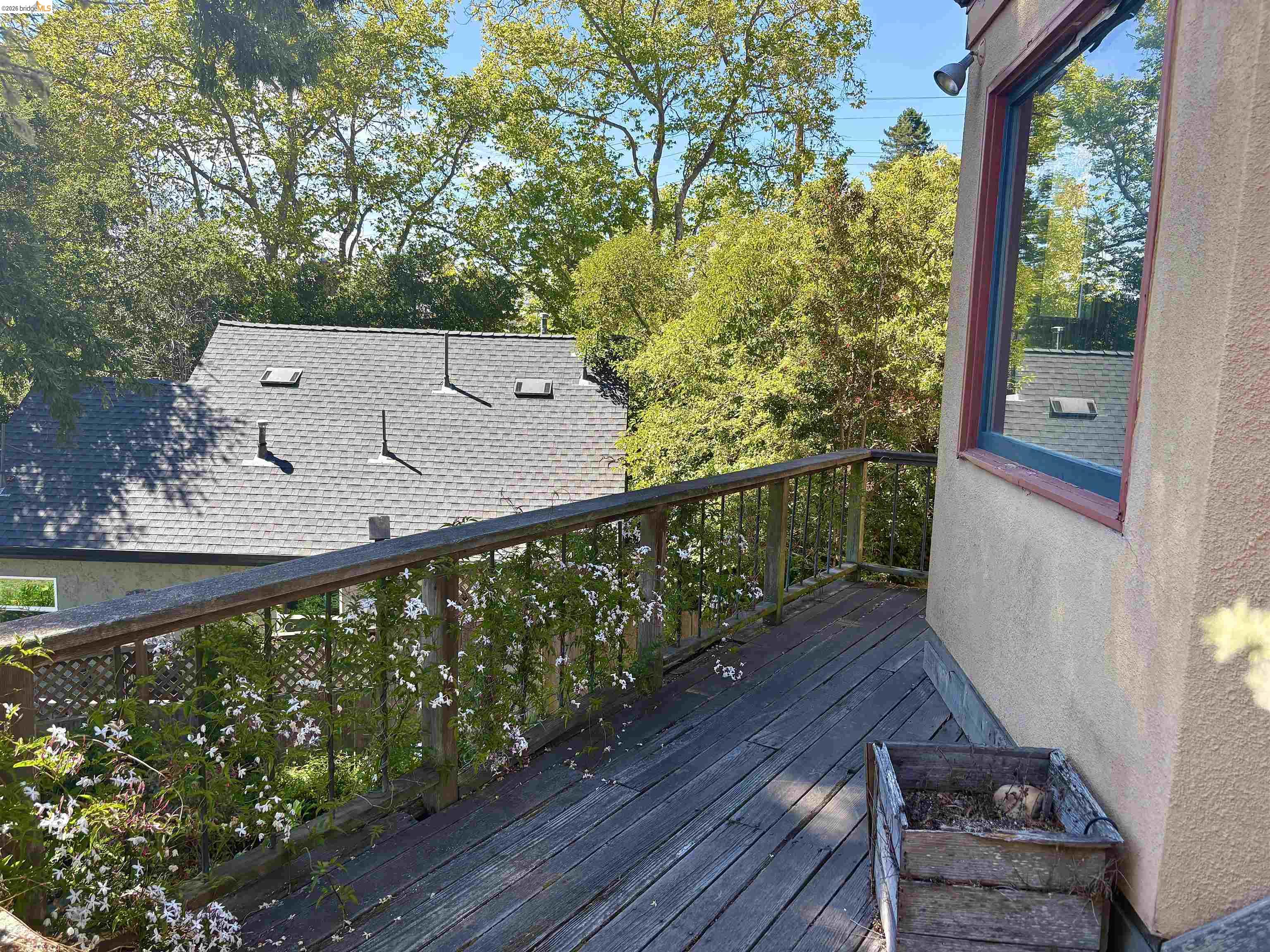 916 Cragmont Avenue Berkeley, CA 94708 - Photo 33 of 35
