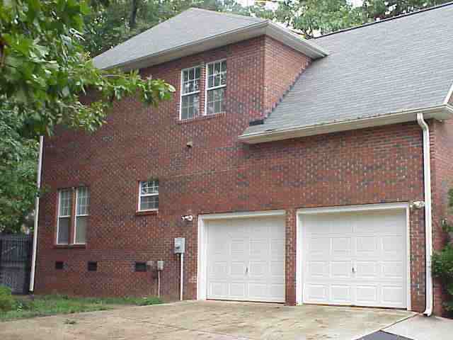 1212 Boiling Springs Road Greer, SC 29650 - Photo 3 of 16 Gallery Image 3