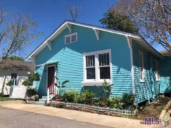 $265,000 | 818 Costello Lane, Baton Rouge, LA 70802