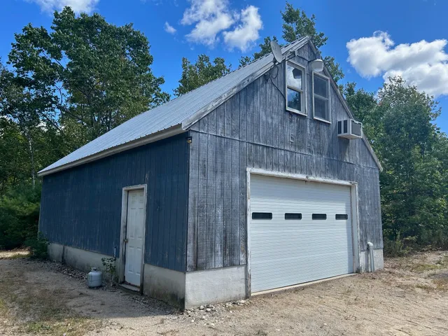 $299,000 | 730 Browns Ridge Road, Ossipee, NH 03864