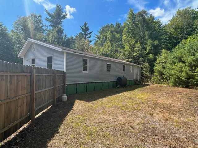 $299,000 | 730 Browns Ridge Road, Ossipee, NH 03864