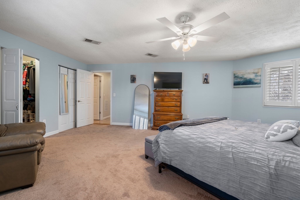 2011 Franklin Crossing Road, Unit 2011 Franklin, MA 02038 - Photo 5 of 36 Gallery Image 5