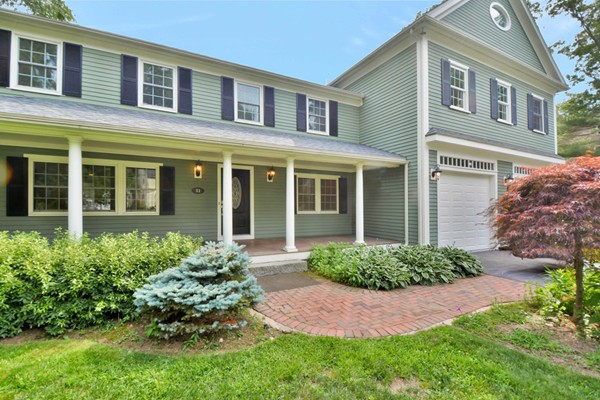 11 Reeves Road Bedford, MA 01730 - Photo 1 of 18 Gallery Image 1