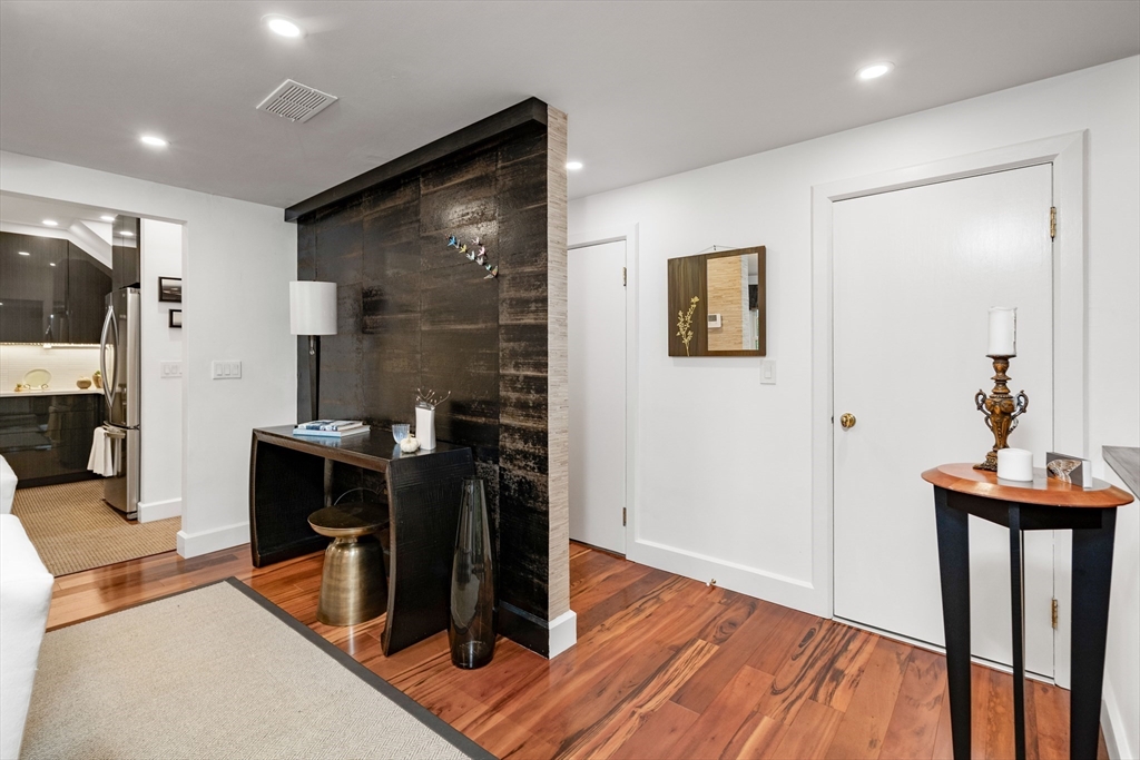 76 Ober Road, Unit 76 Newton, MA 02459 - Photo 8 of 27