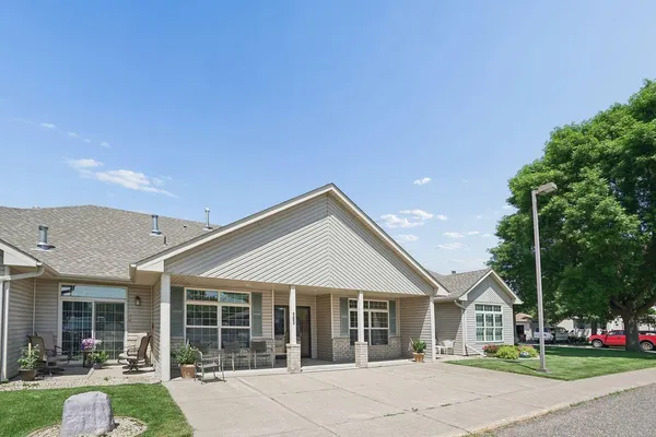 $185,000 | 103 Star Street East, Unit 6, Maple Lake, MN 55358