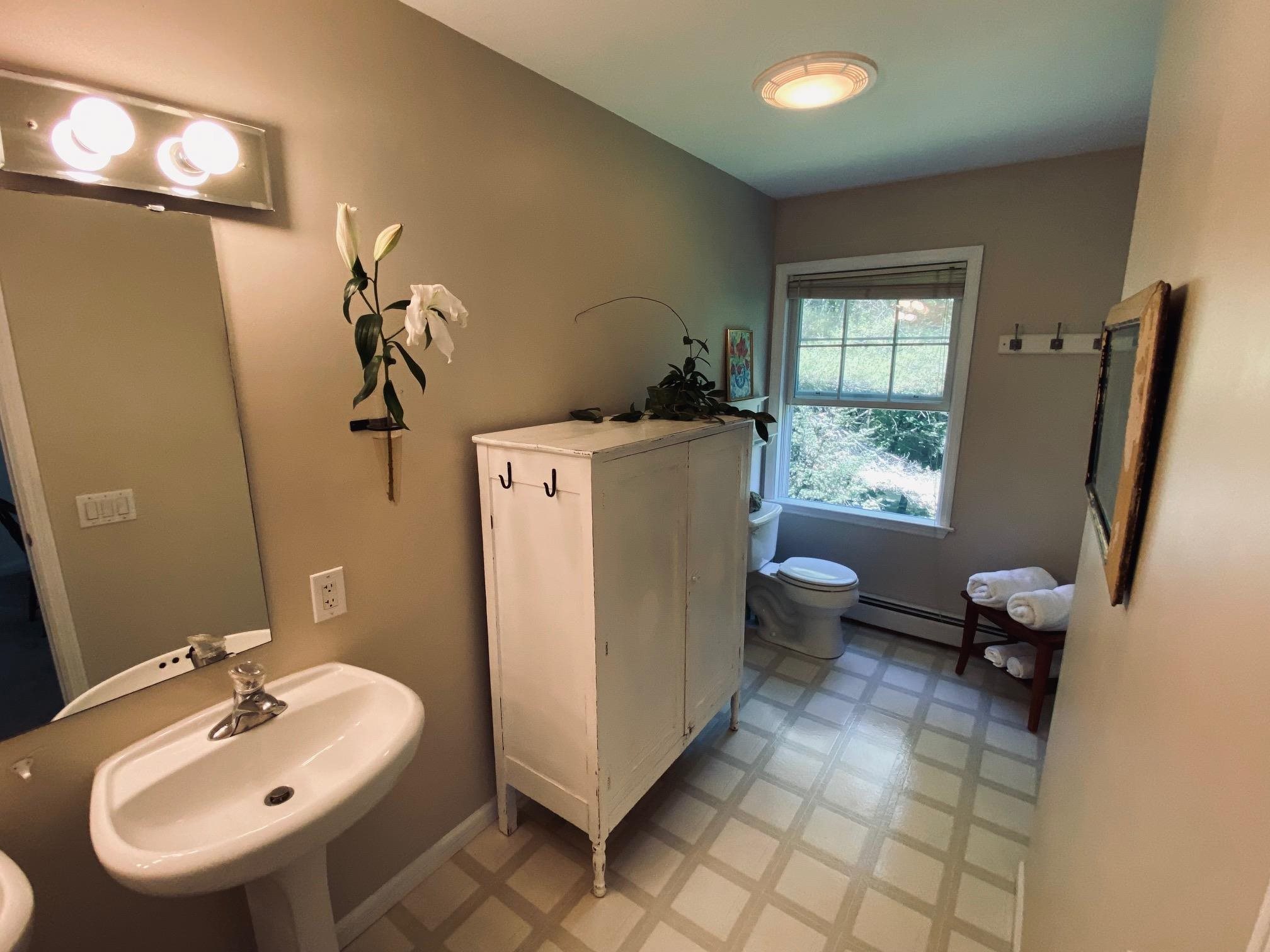 1725 Sterling Valley Road Morristown, VT 05661 - Photo 18 of 23 Gallery Image 18