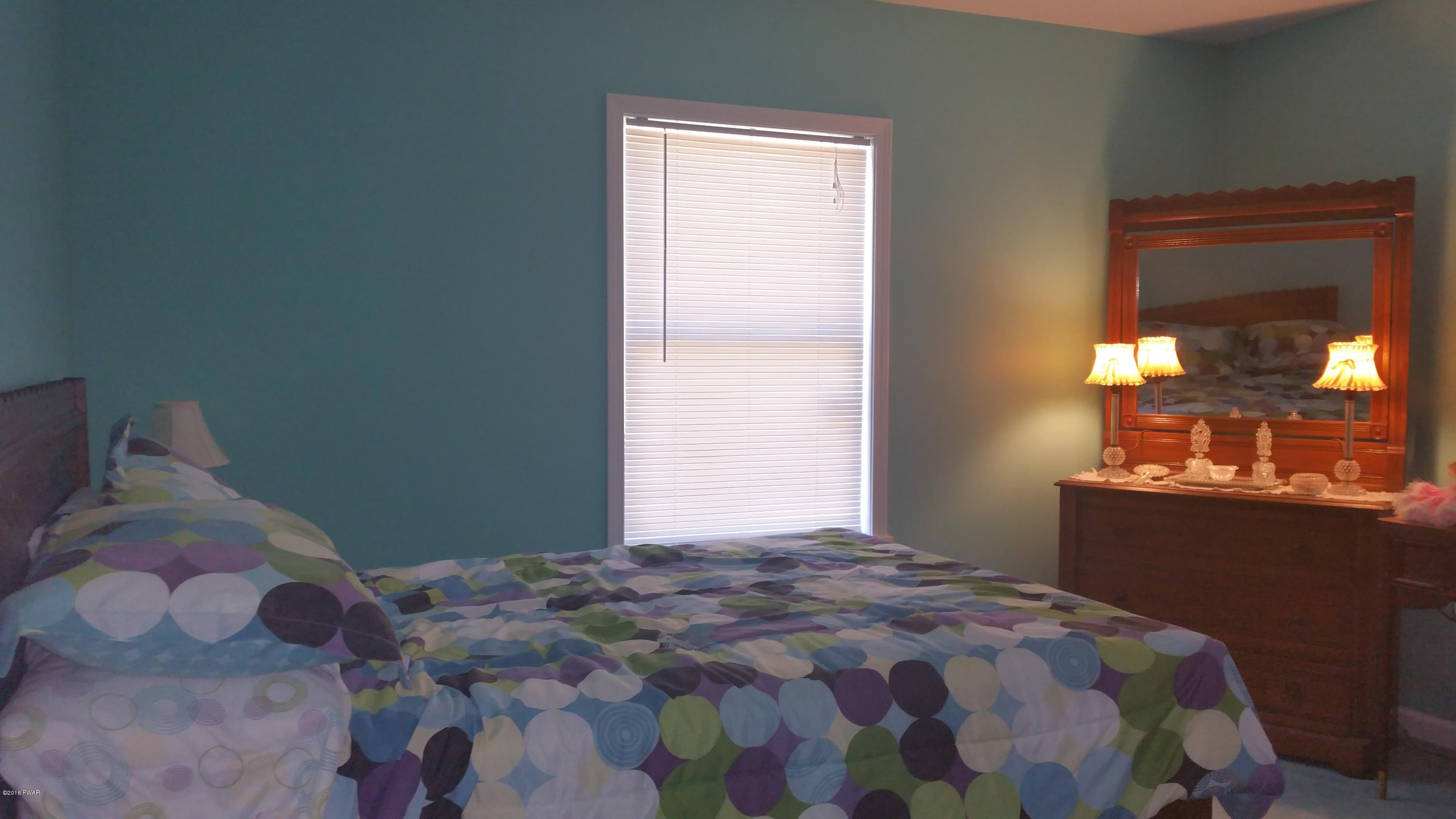 274 Griffith Road Tyler Hill, PA 18469 - Photo 12 of 33 Gallery Image 12