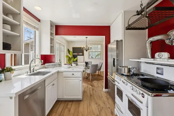 $1,349,000 | 735 Montezuma Drive, Pacifica, CA 94044